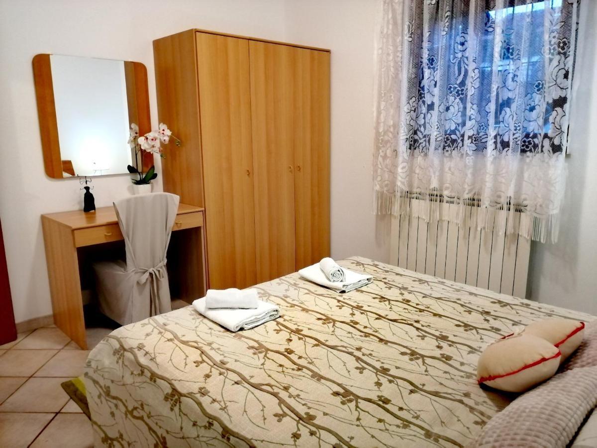 Room And Apartment Lea Rovinj Exteriör bild